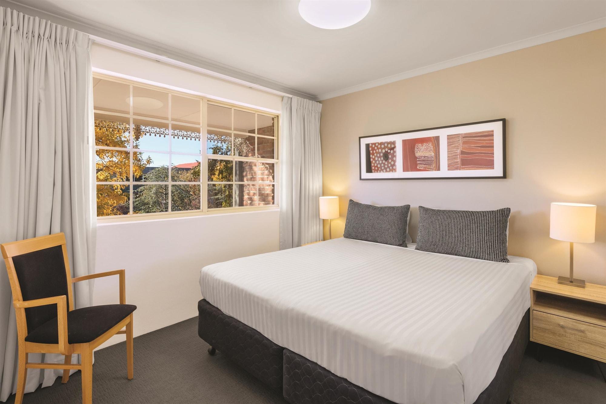 Adina Serviced Apartments Canberra Kingston Esterno foto