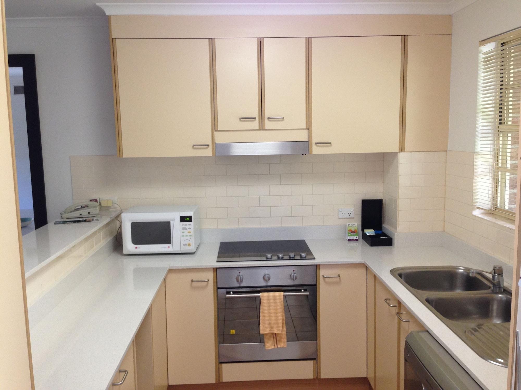 Adina Serviced Apartments Canberra Kingston Esterno foto