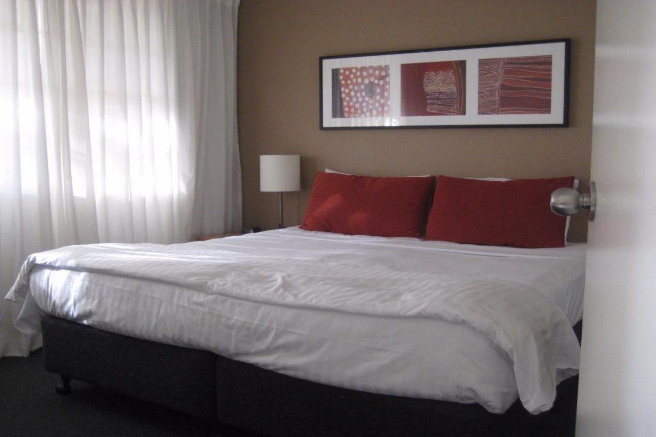 Adina Serviced Apartments Canberra Kingston Esterno foto