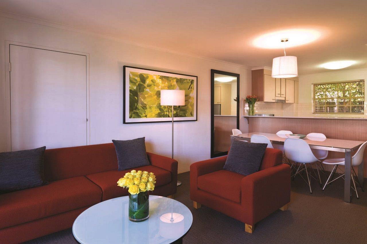 Adina Serviced Apartments Canberra Kingston Esterno foto