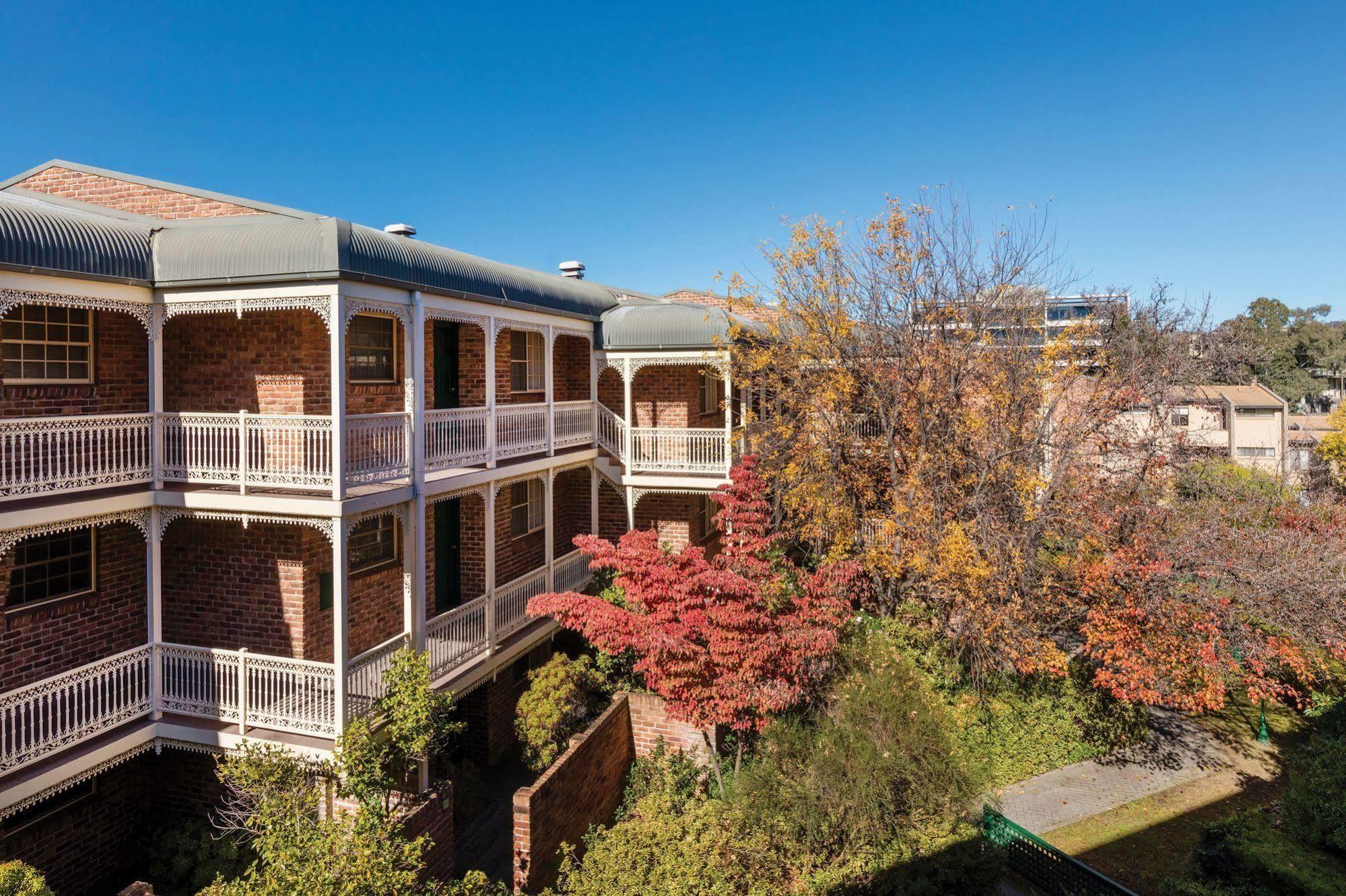 Adina Serviced Apartments Canberra Kingston Esterno foto